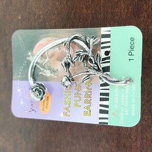 Flower and snake ear climber single earrings, silver toned. NWT!